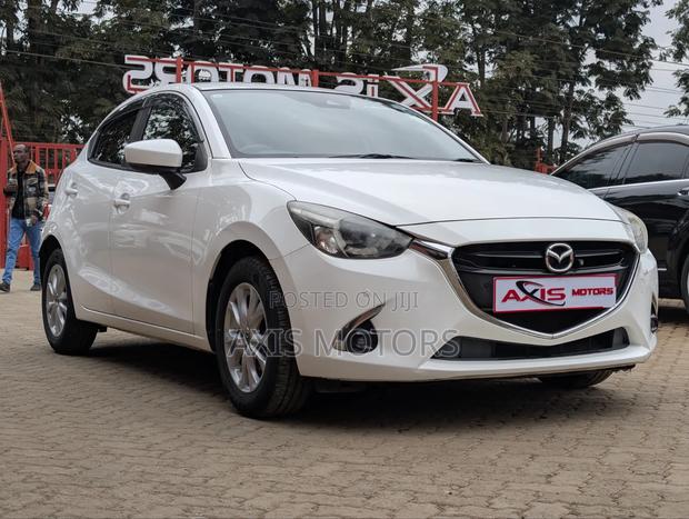 Mazda Demio 2019 White