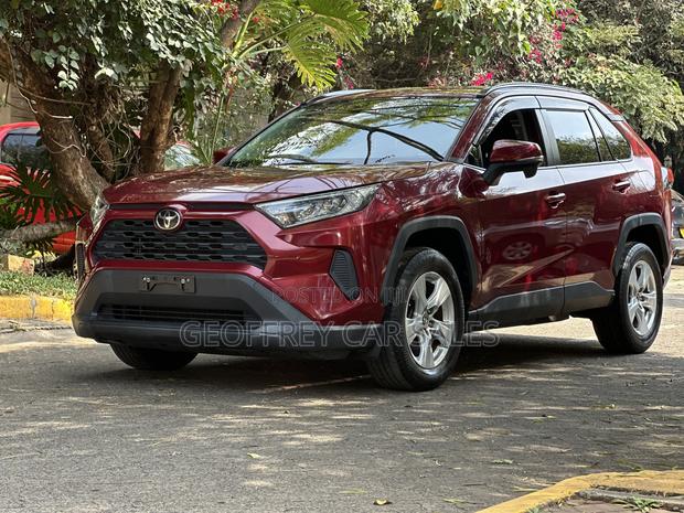 Toyota RAV4 Limited AWD 2019 Maroon