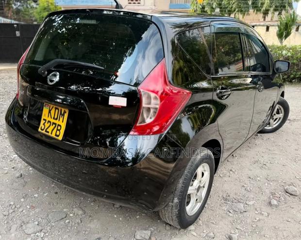 Nissan Note 2016 Black