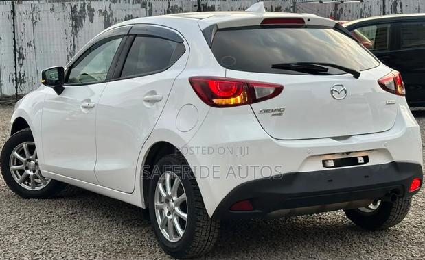 Mazda Demio 2019 White