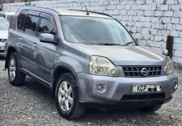 Nissan X-Trail 2012 Silver