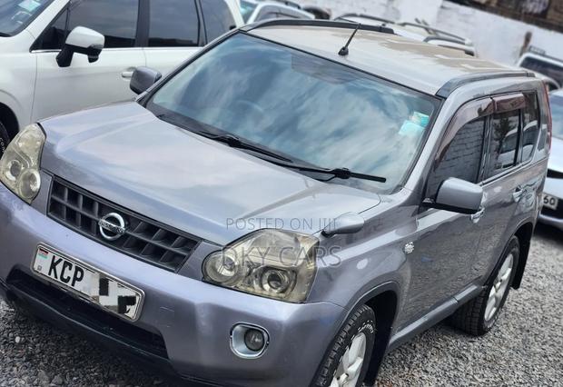 Nissan X-Trail 2012 Silver
