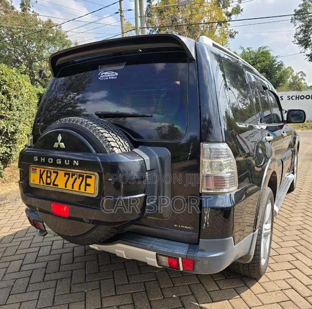 Mitsubishi Shogun 2008 Black