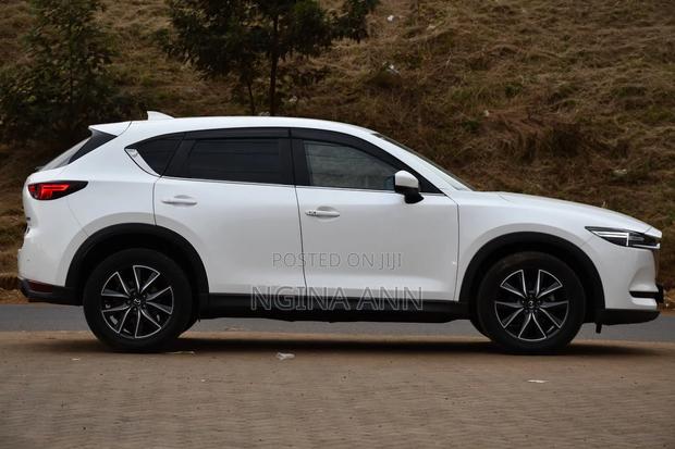 Mazda CX-5 2018 White