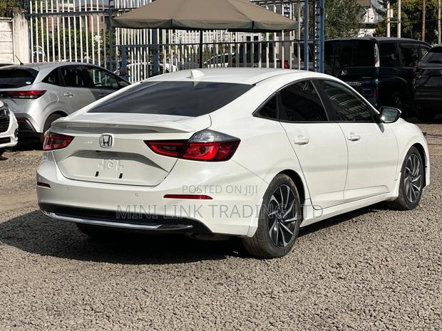 Honda Insight EX 2019 White