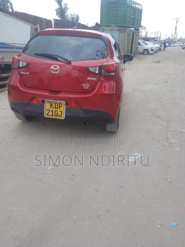 Mazda Demio 2017 Maroon