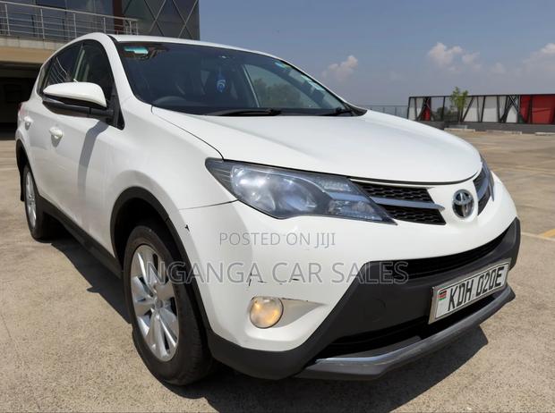 Toyota RAV4 2014 White