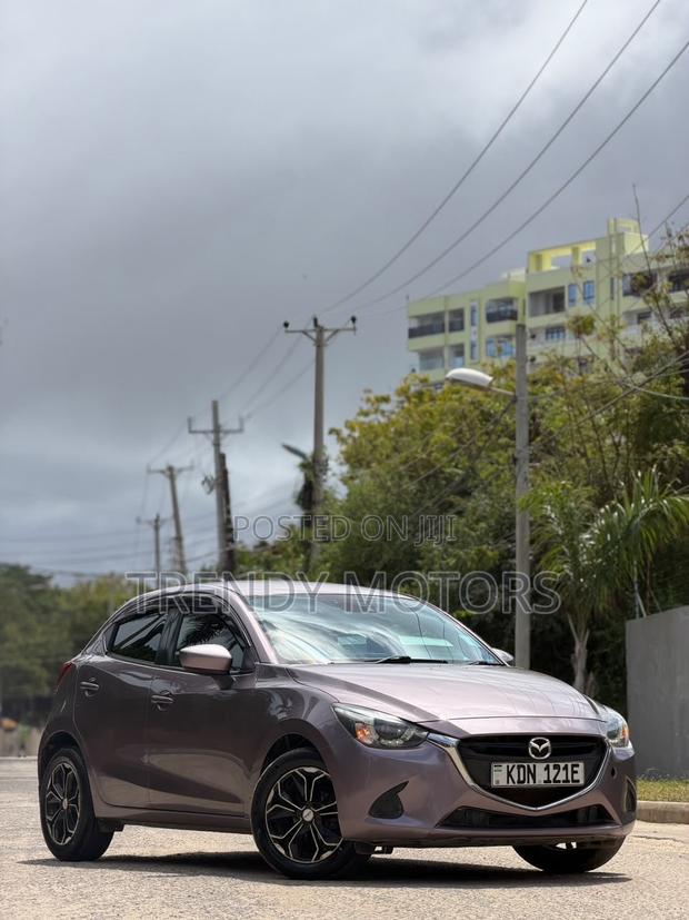 Mazda Demio 2016 Purple