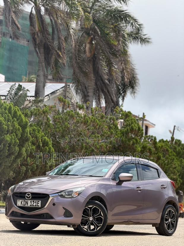 Mazda Demio 2016 Purple