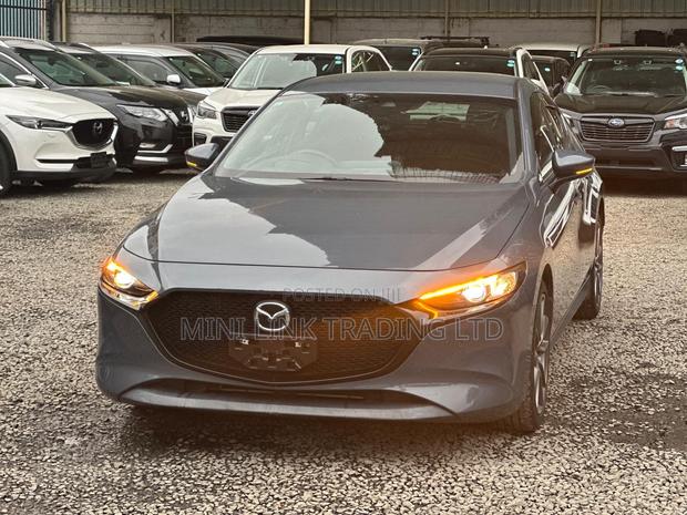 Mazda 3 2019 Blue