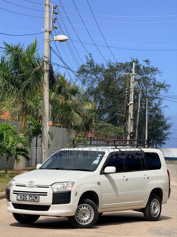 Toyota Succeed 2017 White