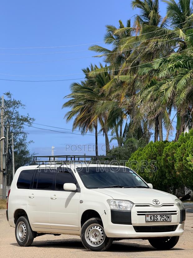 Toyota Succeed 2017 White