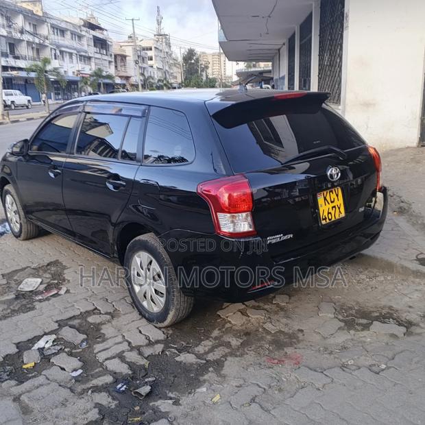 Toyota Corolla Fielder 2013 Black