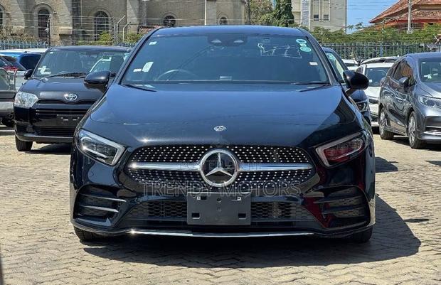 Mercedes-Benz A-Class 2019 Black