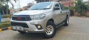 Toyota Hilux 2015 Silver for sale