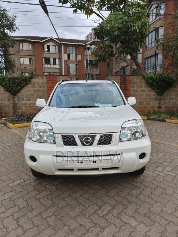 Nissan X-Trail 2010 Pearl