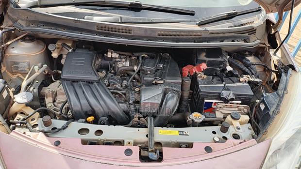 Nissan Note 2014 Pink
