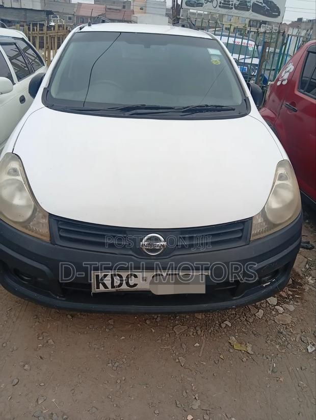 Nissan Advan 2014 White