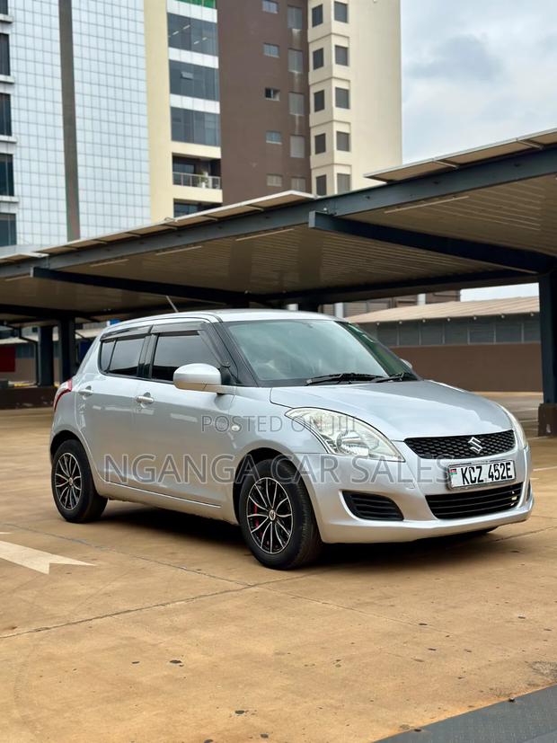 Suzuki Swift 2013 Silver
