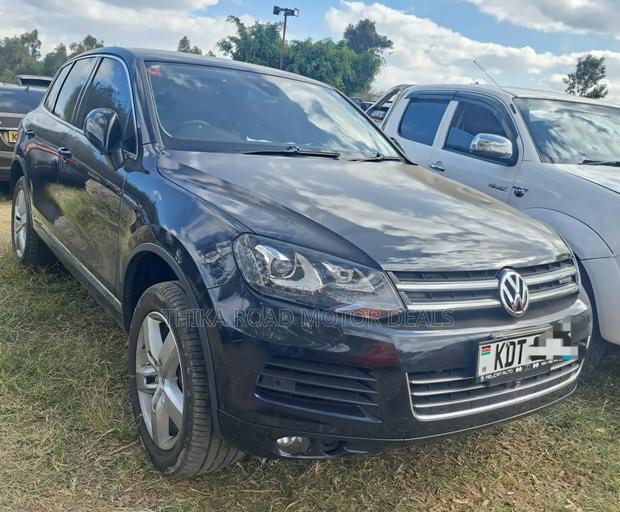 Volkswagen Touareg 2012 Black