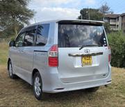 Toyota Noah 2008 Silver for sale