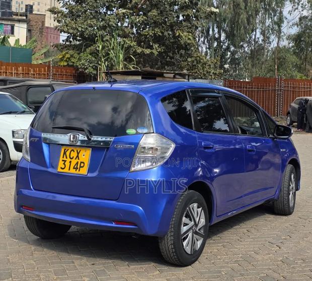 Honda Fit 2012 Blue