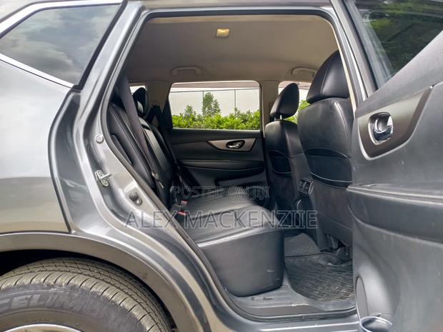 Nissan X-Trail 2015 Gray