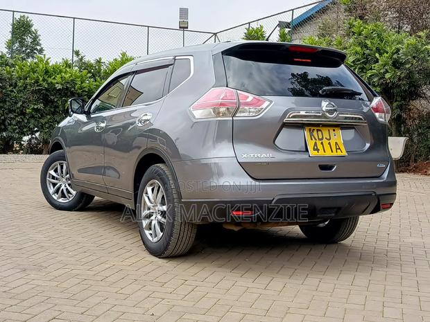 Nissan X-Trail 2015 Gray