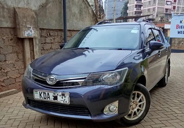 Toyota Corolla Fielder 2014 Blue