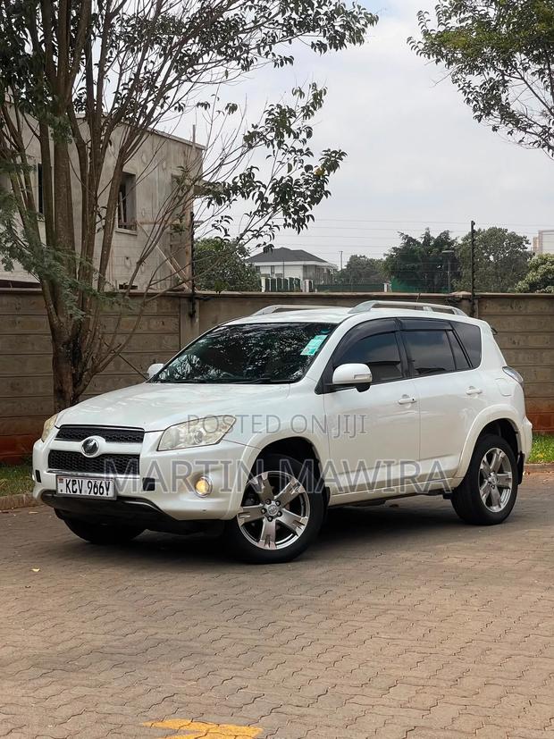 Toyota RAV4 2012