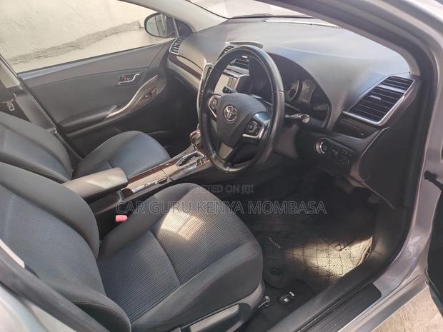Toyota Allion 2018 Silver