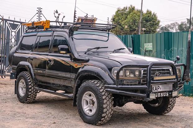 Toyota Land Cruiser 1994 Black