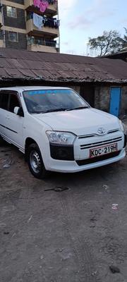 Toyota Succeed 2015 White for sale