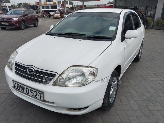Toyota Corolla 2003 White