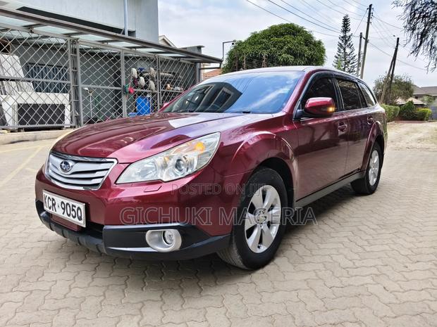 Subaru Outback 2011