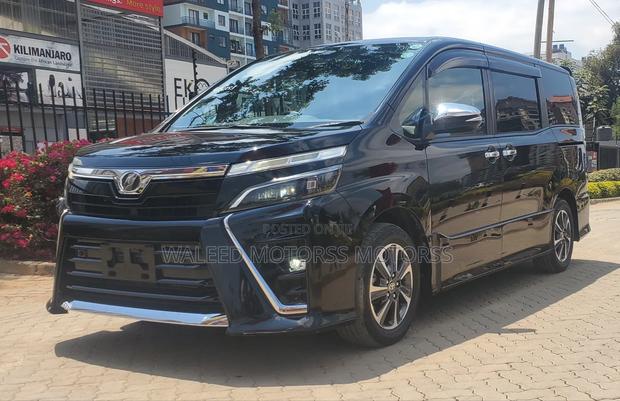 Toyota Voxy 2019 Black