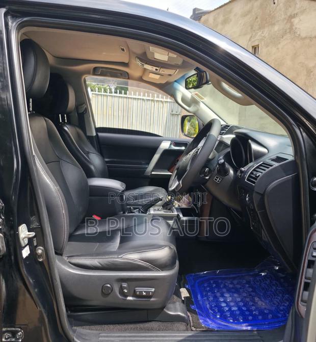 Toyota Land Cruiser Prado 2015 Black