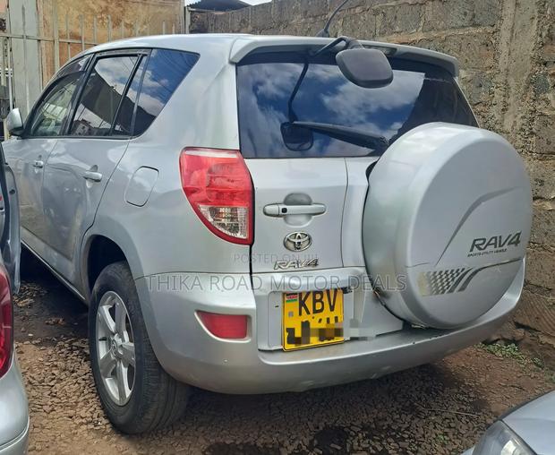 Toyota RAV4 2007 Silver