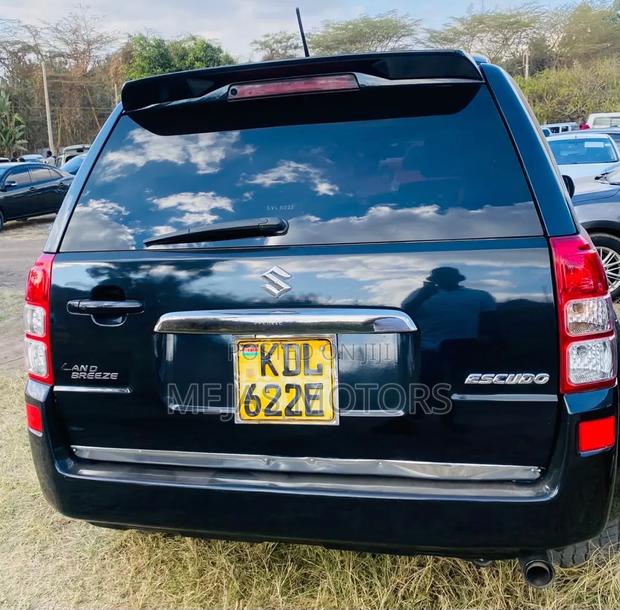 Suzuki Escudo SV Premium 2014 Black