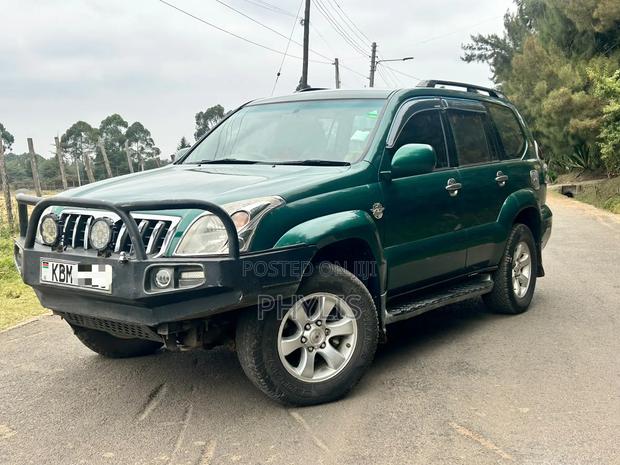 Toyota Land Cruiser Prado 2004 Green