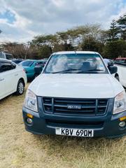 Isuzu D-MAX 2012 White for sale