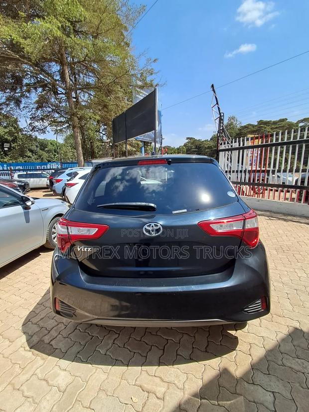 Toyota Vitz 2019 Black