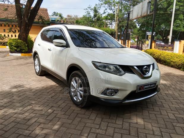 Nissan X-Trail 2015 White