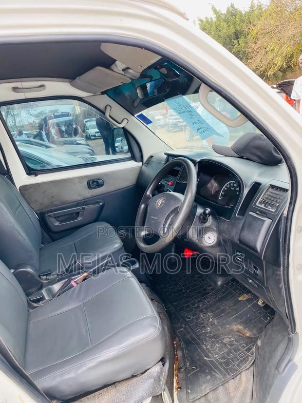 Toyota TownAce 2010 White