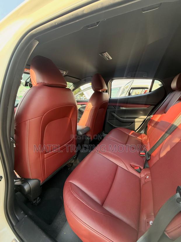 Mazda 3 2019 White