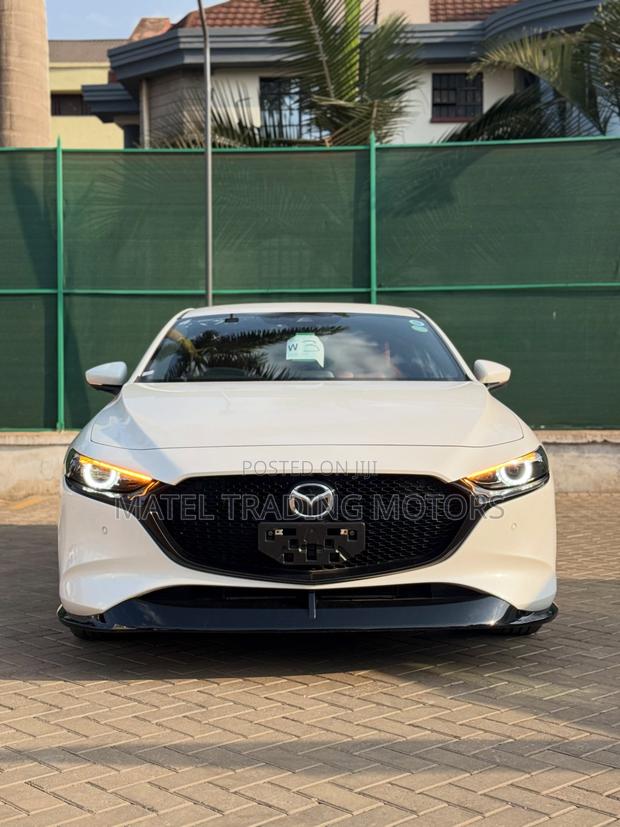 Mazda 3 2019 White