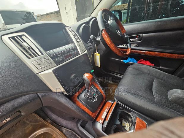 Toyota Harrier 2.4 2011 Black