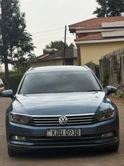 Volkswagen Passat 2018 Blue for sale