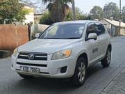 Toyota RAV4 2014 Pearl for sale