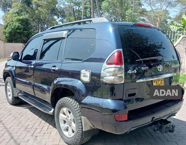Toyota Land Cruiser Prado 2007 Black